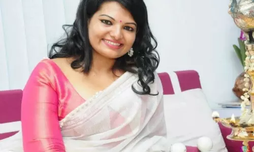 നടി സാന്ദ്രാ തോമസ് വിവാഹിതയായി