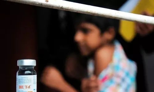 വാക്സിന് ക്ഷാമം; മലപ്പുറത്ത് സ്കൂള് ഇമ്മ്യൂണൈസേഷന് പദ്ധതി നടപ്പാക്കാനായില്ല വാക്സിന് ക്ഷാമം; മലപ്പുറത്ത് സ്കൂള് ഇമ്മ്യൂണൈസേഷന് പദ്ധതി നടപ്പാക്കാനായില്ല