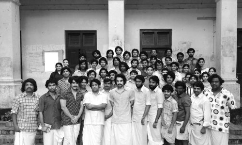 1970കളിലെ മഹാരാജാസിന്റെ കഥയുമായി ഒരു മെക്സിക്കന്‍ അപാരത