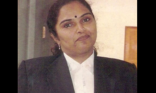 അഭിഭാഷകരുടെ സമരത്തെ എതിര്‍ത്ത് അഡ്വ സംഗീത ലക്ഷ്മണ