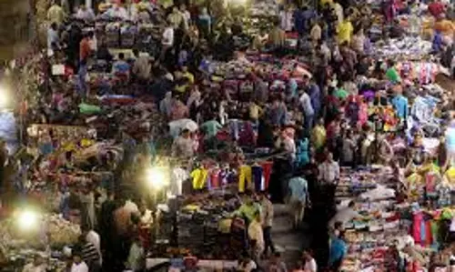 റമദാനില് അമിതവില ഈടാക്കുന്നത് നിരീക്ഷിക്കാന് സംവിധാനം റമദാനില് അമിതവില ഈടാക്കുന്നത് നിരീക്ഷിക്കാന് സംവിധാനം