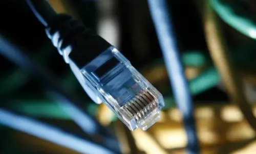 ഇനി ഡാറ്റകള് ജിബിയില് പറപറക്കും; അതിവേഗ സാങ്കേതിക വിദ്യയുമായി ജപ്പാന് ഇനി ഡാറ്റകള് ജിബിയില് പറപറക്കും; അതിവേഗ സാങ്കേതിക വിദ്യയുമായി ജപ്പാന്