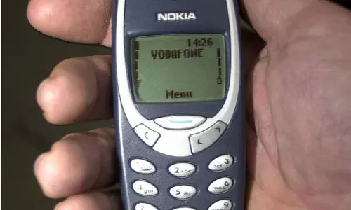 നോക്കിയ 3310 ഫോണുകള് വീണ്ടും വിപണിയിലെത്തുന്നു നോക്കിയ 3310 ഫോണുകള് വീണ്ടും വിപണിയിലെത്തുന്നു