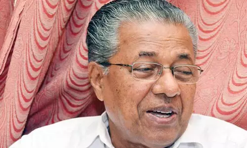 പിണറായിയുടെ തല കൊയ്യുന്നവന് ഒരു കോടി പാരിതോഷികം പ്രഖ്യാപിച്ച് ആര്‍.എസ്.എസ് നേതാവ് 