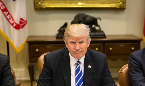 ഇറാഖിനെ ഒഴിവാക്കി പുതിയ കുടിയേറ്റ വിരുദ്ധ നിയമവുമായി ട്രംപ് ഇറാഖിനെ ഒഴിവാക്കി പുതിയ കുടിയേറ്റ വിരുദ്ധ നിയമവുമായി ട്രംപ്