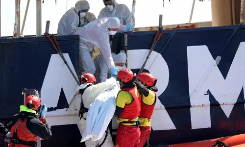 അഭയാര്‍ഥികള്‍ സഞ്ചരിച്ചിരുന്ന ബോട്ട് മെഡിറ്ററേനിയന്‍ കടലില്‍ മുങ്ങി വന്‍ അപകടം