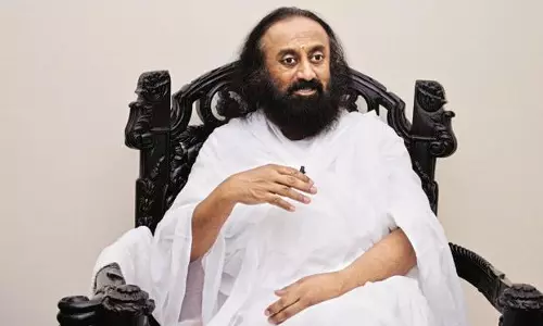 യമുനാ തീരത്ത് നിര്‍മ്മാണ പ്രവര്‍ത്തനം നടത്തിയ കേസില്‍ ആര്‍ട്ട് ഓഫ് ലിവിങിന് തിരിച്ചടി