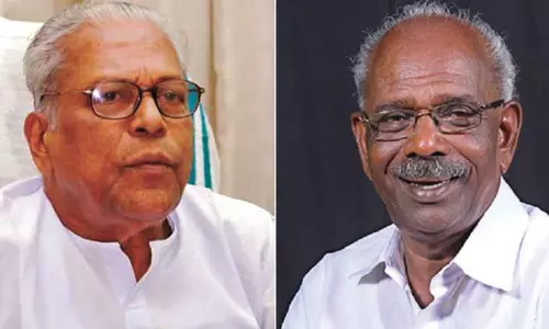 വി.എസും എം.എം മണിയും ഒരേ വേദിയില്‍