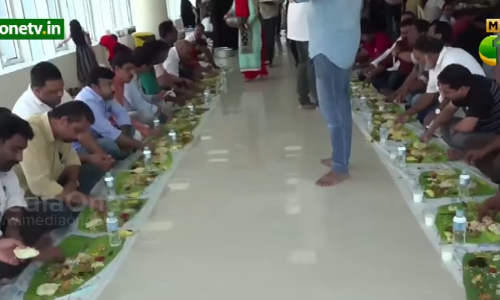 വിഷുദിനത്തില്‍ വിഭവസമൃദ്ധമായ സദ്യയൊരുക്കി ഖത്തറിലെ മലബാര്‍ അടുക്കള ടീം