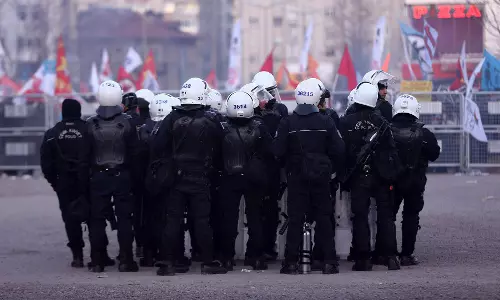 ഗുലന്‍ ബന്ധം ആരോപിച്ച് 9,000 പൊലീസുകാരെ സസ്പെന്‍റ് ചെയ്തു