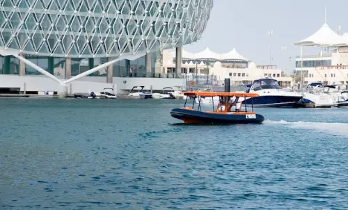 ഖത്തറില് കടല് ടാക്സി വരുന്നു ഖത്തറില് കടല് ടാക്സി വരുന്നു