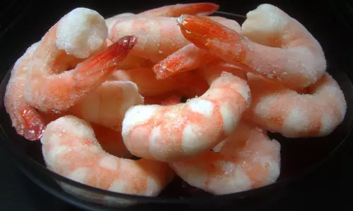 നിരോധിത ഭക്ഷ്യവസ്തുക്കള് കുവൈത്തിലെത്തിയതിനു വിശദീകരണം തേടി നിരോധിത ഭക്ഷ്യവസ്തുക്കള് കുവൈത്തിലെത്തിയതിനു വിശദീകരണം തേടി