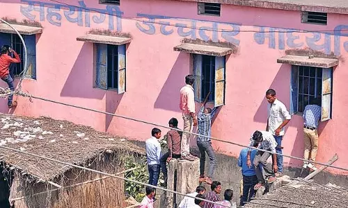 ബീഹാറില് ഒന്നാം റാങ്ക് നേടിയ വിദ്യാര്ഥിക്ക് പൊളിറ്റിക്കല് സയന്സ് പാചക പഠനം ബീഹാറില് ഒന്നാം റാങ്ക് നേടിയ വിദ്യാര്ഥിക്ക് പൊളിറ്റിക്കല് സയന്സ് പാചക പഠനം