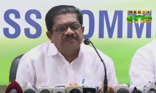 സംസ്ഥാന പാതകളുടെ പദവി മാറ്റുന്നതിനെതിരെ  സുധീരന്‍ നിയമനടപടിക്ക്