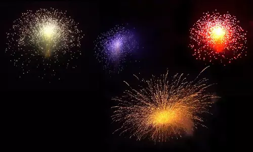 സാമ്പിള്‍ വെടിക്കെട്ടോടെ തൃശൂര്‍ പൂരലഹരിയിലേക്ക്