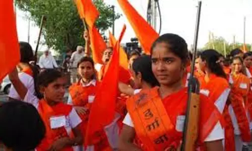 മിടുക്കരായ കുഞ്ഞുങ്ങളെ ഗര്‍ഭം ധരിക്കാന്‍ കൌണ്‍സിലിംഗ്:  ആര്‍എസ്എസ് ക്യാമ്പിനെ ചോദ്യം ചെയ്ത് കോടതി