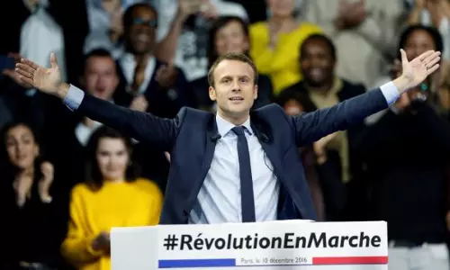 മുത്തശ്ശിക്കഥയെ വെല്ലും മാക്രോണിന്റെ വിജയം മുത്തശ്ശിക്കഥയെ വെല്ലും മാക്രോണിന്റെ വിജയം