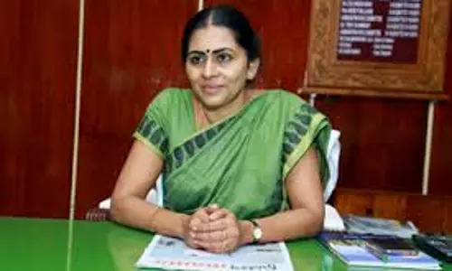 കോര്പ്പറേഷന്റെ അനുമതിയില്ലാതെ കൊച്ചി നഗരത്തില് സ്വകാര്യ കമ്പനിയുടെ ഭൂഗര്ഭ കേബിളുകള് കോര്പ്പറേഷന്റെ അനുമതിയില്ലാതെ കൊച്ചി നഗരത്തില് സ്വകാര്യ കമ്പനിയുടെ ഭൂഗര്ഭ കേബിളുകള്