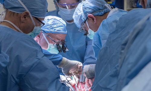 അമ്മ മകള്‍ക്ക് ഗര്‍ഭപാത്രം നല്‍കും; ഇന്ത്യയിലെ ആദ്യ ഗര്‍ഭപാത്രം മാറ്റിവെയ്ക്കല്‍ ശസ്ത്രക്രിയ 18ന്