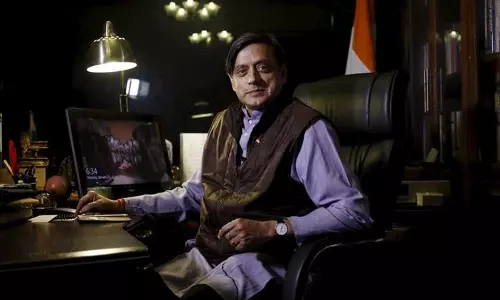 ലിംഗഛേദത്തിനു പകരം പൊലീസിനെ സമീപിക്കാമായിരുന്നുവെന്ന് ശശി തരൂര്‍