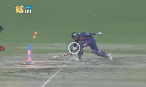 ധോണിയുടെ അലസത മുതലാക്കിയ ഷാമിയാണ് താരം