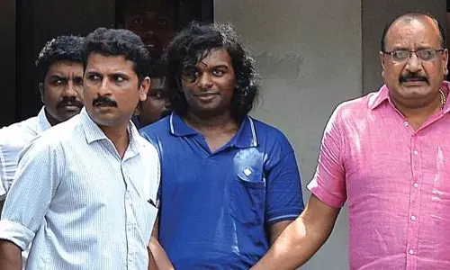 നന്തൻകോട് കൂട്ടക്കൊലക്കേസിലെ പ്രതിക്ക് വിചാരണ നേരിടാനാവില്ലെന്ന് മെഡിക്കൽ റിപ്പോർട്ട് നന്തൻകോട് കൂട്ടക്കൊലക്കേസിലെ പ്രതിക്ക് വിചാരണ നേരിടാനാവില്ലെന്ന് മെഡിക്കൽ റിപ്പോർട്ട്