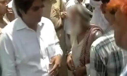 ഗൃഹനാഥനെ വെടിവെച്ച് കൊന്ന ശേഷം നാല് സ്ത്രീകളെ കൂട്ടബലാത്സംഗം ചെയ്തു