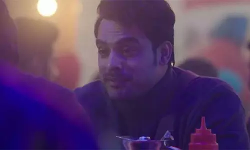 പ്രിയപ്പെട്ട ബീഫിന് ആദരാഞ്ജലികള്; വൈറലായി ഗോദ ടീമിന്റെ വീഡിയോ പ്രിയപ്പെട്ട ബീഫിന് ആദരാഞ്ജലികള്; വൈറലായി ഗോദ ടീമിന്റെ വീഡിയോ