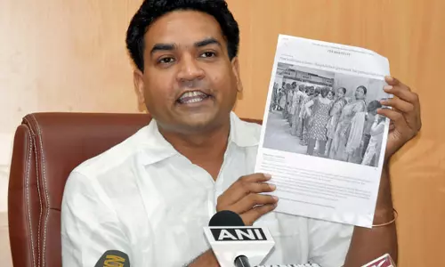 അഴിമതി ആരോപണങ്ങളുടെ തെളിവുകളുമായി കപില്‍ മിശ്രയുടെ പ്രദര്‍ശനം