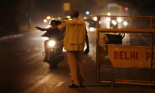 മദ്യപിച്ച് സമനില തെറ്റി കോണ്‍സ്റ്റബിള്‍ 100 ല്‍ വിളിച്ചു; മുഖ്യമന്ത്രിയെ കൊല്ലുമെന്ന് ഭീഷണി