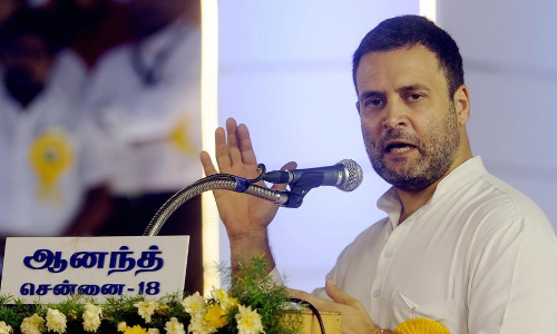 ആര്‍എസ്എസിനെ നേരിടാന്‍ ഉപനിഷത്തുകളും ഭഗവത്‍ഗീതയും വായിച്ചുകൊണ്ടിരിക്കുകയാണെന്ന് രാഹുല്‍