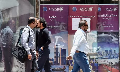 ഖത്തറിലുള്ളത് ആറുലക്ഷത്തിലേറെ ഇന്ത്യക്കാര്: പരിഹാരത്തിന് കാതോർത്ത് ഇന്ത്യ ഖത്തറിലുള്ളത് ആറുലക്ഷത്തിലേറെ ഇന്ത്യക്കാര്: പരിഹാരത്തിന് കാതോർത്ത് ഇന്ത്യ