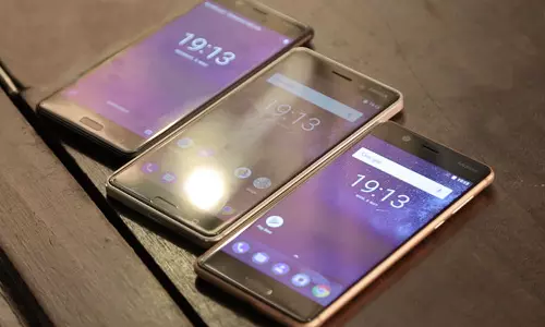 നോക്കിയയില്‍ നിന്നു മൂന്നു അവതാരങ്ങള്‍; വിലയും പ്രത്യേകതകളും