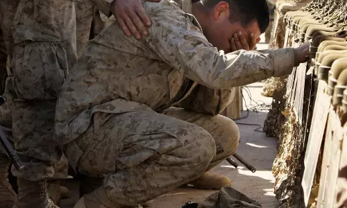 അഫ്ഗാനില്‍ ചാവാറേക്രമണം പൊലീസുദ്യോഗസ്ഥരടക്കം പത്തു പേര്‍ കൊല്ലപ്പെട്ടു