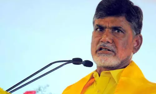 എന്റെ സര്‍ക്കാറിനെ ഇഷ്ടമില്ലാത്തവര്‍ പെന്‍ഷനും വാങ്ങേണ്ട, റോഡും ഉപയോഗിക്കേണ്ട ആന്ധ്ര മുഖ്യമന്ത്രി