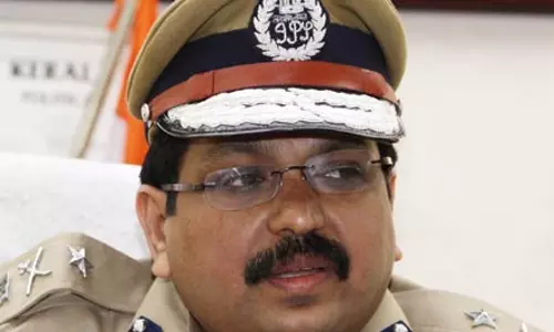 ടോമിന്‍ ജെ തച്ചങ്കരിയെ എഡിജിപിയായി നിയമിച്ചതിനെതിരെ കോടതി