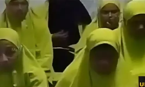 ട്രാവല്‍സ് ഉടമ മുങ്ങി; 38 മലയാളി ഉംറ തീര്‍ഥാടകര്‍ മക്കയില്‍ കുടുങ്ങി 