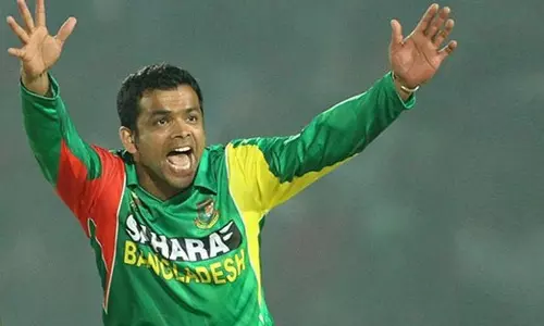 അബ്ദുള്‍ റസാഖിന് വാഹനാപകടത്തില്‍ പരിക്ക്