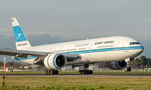 ഇലക്ട്രോണിക് ഉപകരണങ്ങൾ കൈവശം വെക്കുന്നതിനുള്ള വിലക്ക് നീക്കി