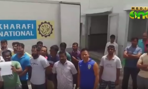 ഖറാഫിയിലെ തൊഴിലാളികളെ ഇന്ത്യന്‍ എംബസി പ്രതിനിധികള്‍ സന്ദര്‍ശിച്ചു