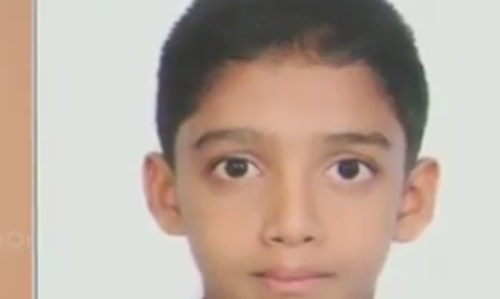 കോഴിക്കോട്  വിദ്യാര്‍ഥിയെ കുത്തിക്കൊന്നു