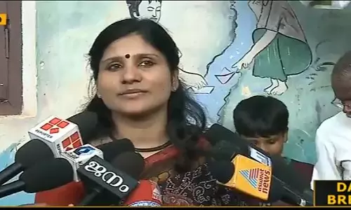 പരാതിയില് ഉറച്ചു നില്ക്കുന്നുവെന്ന് ദീപ നിശാന്ത് പരാതിയില് ഉറച്ചു നില്ക്കുന്നുവെന്ന് ദീപ നിശാന്ത്