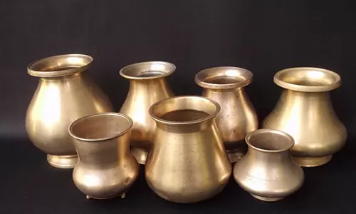 പിച്ചള പാത്രത്തില്‍ വെള്ളം കുടിച്ചാല്‍....