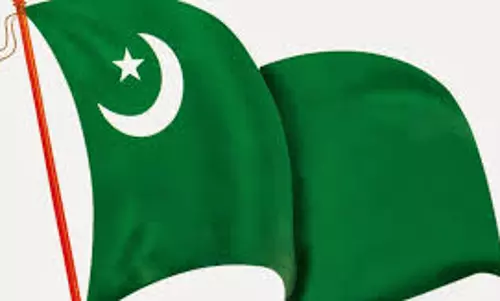 പച്ചപ്പതാക മാറ്റാന്‍ ഉദ്ദേശിക്കുന്നില്ല; പ്രചാരണം വസ്തുതാ വിരുദ്ധമെന്ന് ലീഗ്