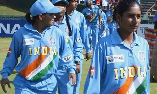 ഞങ്ങള്‍ സമ്മര്‍ദ്ദത്തില്‍ വാടിപ്പോയിരുന്നു, പക്ഷേ ടീമില്‍ അഭിമാനിക്കുന്നു: മിഥാലി രാജ്