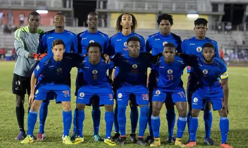 ഫുട്ബോളിനെ അതിജീവനത്തിന്റെ പോരാട്ടമാക്കിയ ഹെയ്തി ഫുട്ബോളിനെ അതിജീവനത്തിന്റെ പോരാട്ടമാക്കിയ ഹെയ്തി