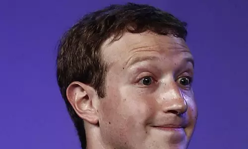 സുക്കര്‍ബര്‍ഗിന് പണികൊടുത്ത് ഹാക്കര്‍മാര്‍