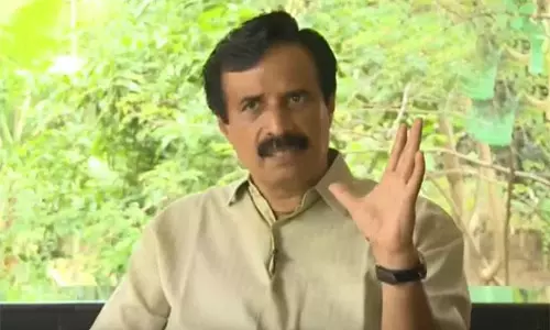 സ്കൂളുകള് അടച്ചുപൂട്ടല് ഭീഷണിയില്; ഏറ്റെടുക്കല് ആലോചിക്കുമെന്ന് മന്ത്രി സ്കൂളുകള് അടച്ചുപൂട്ടല് ഭീഷണിയില്; ഏറ്റെടുക്കല് ആലോചിക്കുമെന്ന് മന്ത്രി