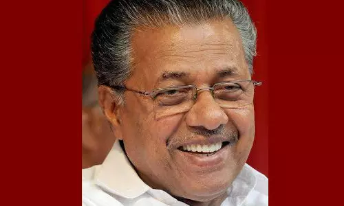 പൊതുവിദ്യാലയങ്ങള്‍ റിയല്‍ എസ്റ്റേറ്റ് താല്‍പര്യങ്ങള്‍ക്കായി ഉപേക്ഷിക്കില്ലെന്ന് പിണറായി