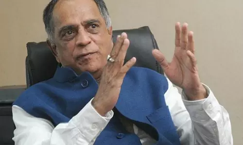 സെന്‍സര്‍ ബോര്‍ഡ് അധ്യക്ഷന്‍ പഹ്ലജ് നിഹ്ലാനിയെ പുറത്താക്കി